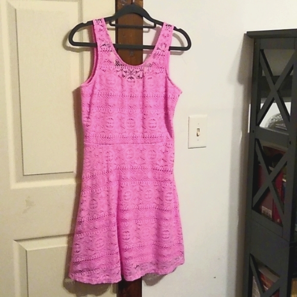 No Boundaries Dresses & Skirts - Excellent No Boundaries Pink Lace Dress: M (7-9)